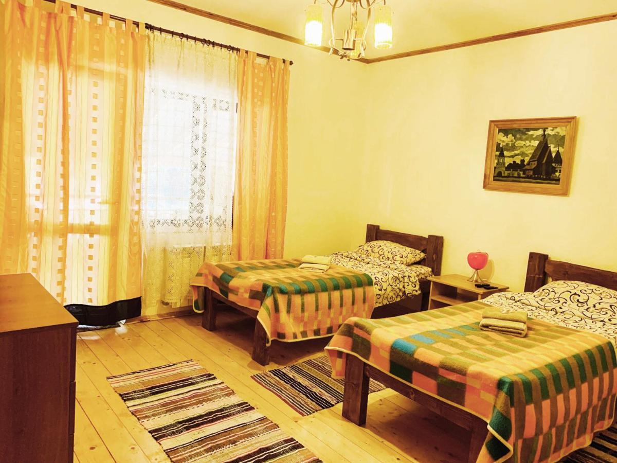 Chalet Vedmezhe 波利亚纳 外观 照片