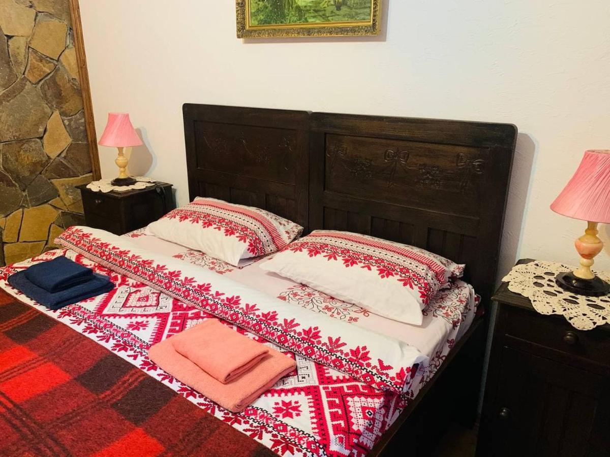 Chalet Vedmezhe 波利亚纳 外观 照片
